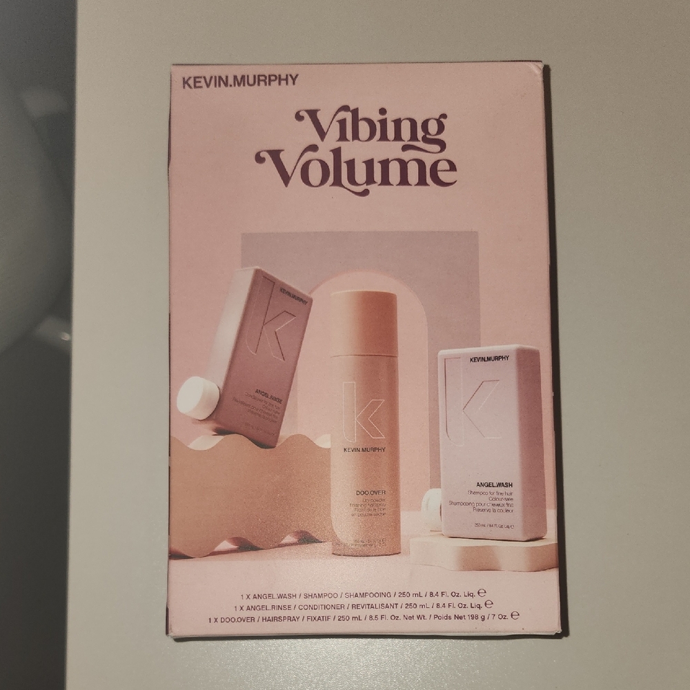 KEVIN.MURPHY Vibing Volume Set in Soft Pink